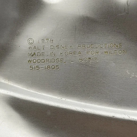 VTG 1978 Wilton Mickey Mouse Cake Pan Disneyana Aluminum Mold - Picture 3 of 5
